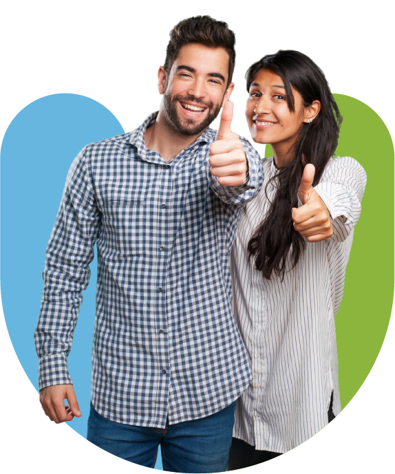 Personas contentas con los servicios de Centro Mutual